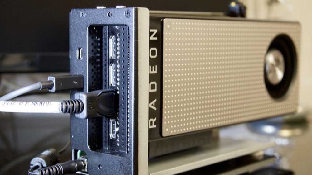 Cách kết nối eGPU với laptop